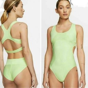 New Nike City Ready Run Running Bodysuit size S NWT